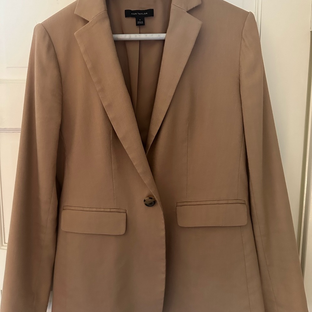 Ann Taylor Classic Camel Blazer